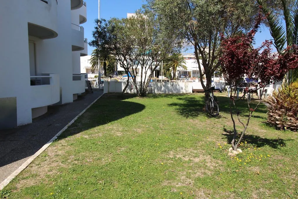 Global Immo 2167 Franciska Apartamento Roses 0*,  Espanha