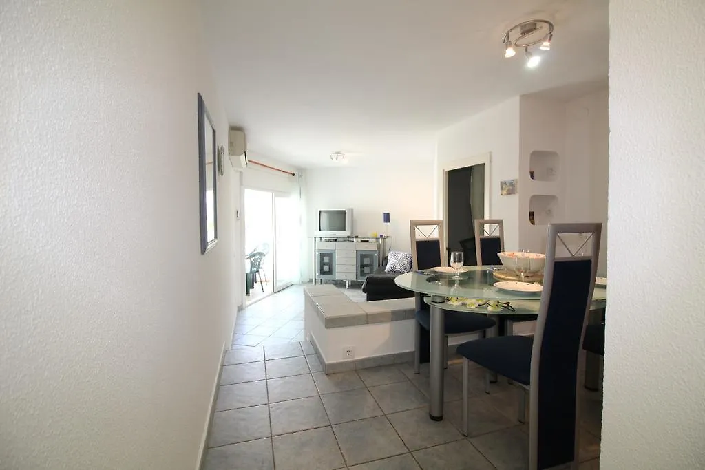 Global Immo 2167 Franciska Apartamento Roses